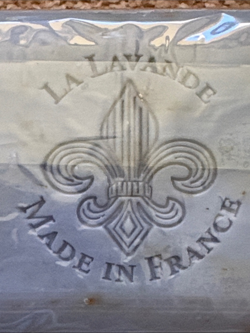 La Lavande Lavender French Triple Milled Soap Organic Shea Butter - Lavender - Picture 5 of 7